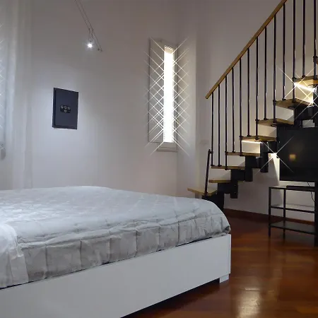 Apartment Giudei House *