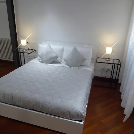 Giudei House Daire *